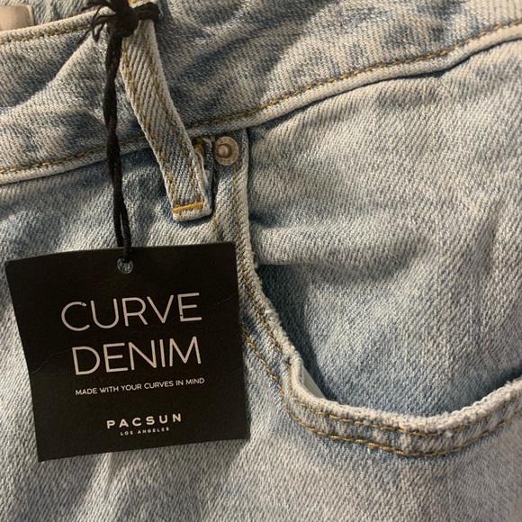NWT PAC SUN CURVEY JEANS - Picture 4 of 6